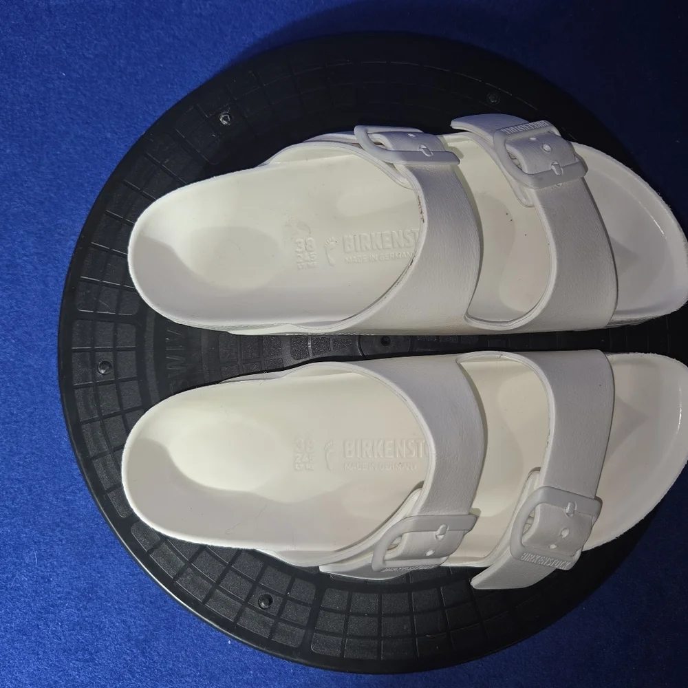 Birkenstock White Arizona EVA Double Strap Sandles, Sz. 38-EU, 7-US...Mens Sz.5 - Picture 5 of 8